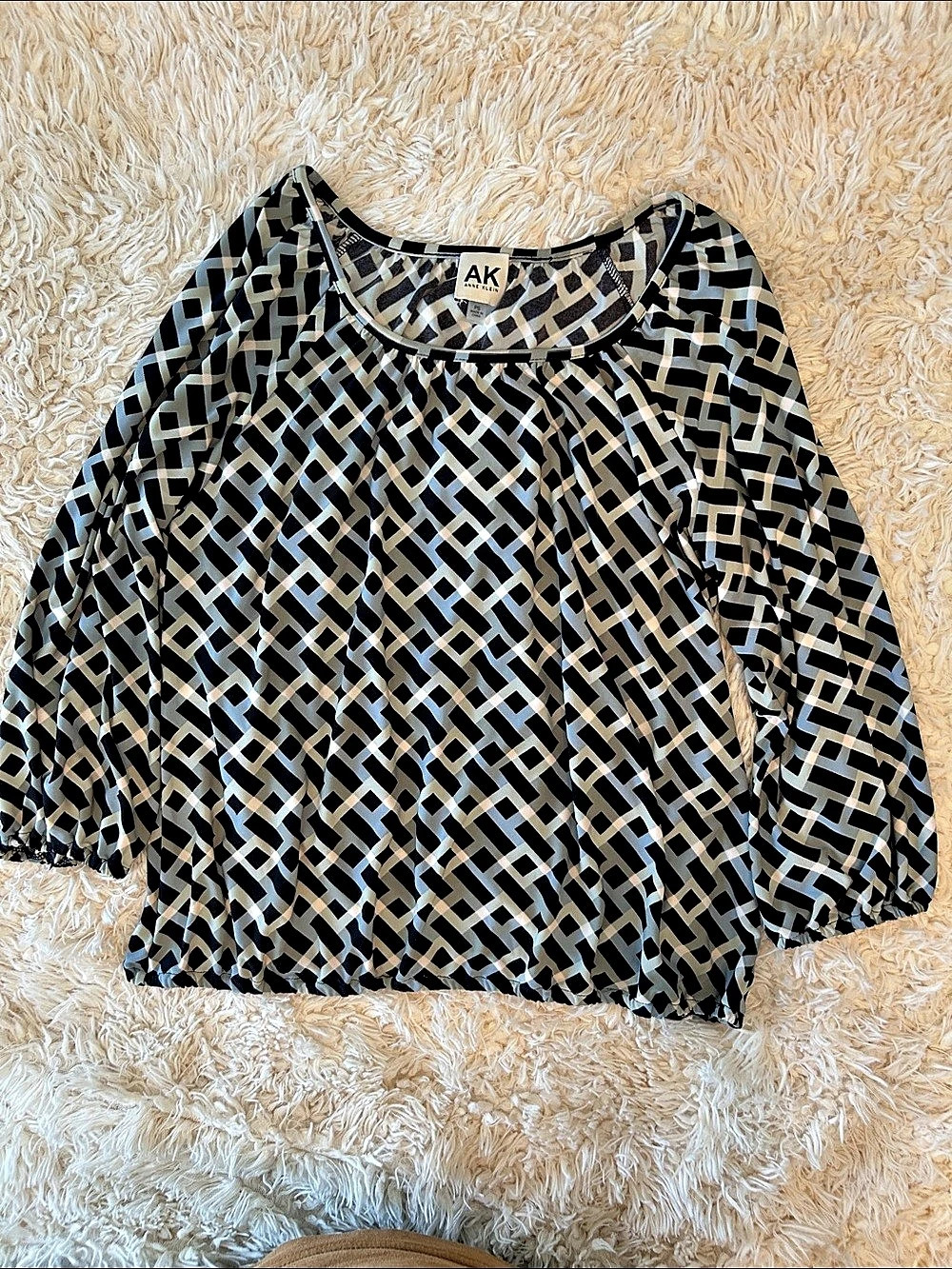 Anne Klein Geometric Blouse in Black & Cream Like New